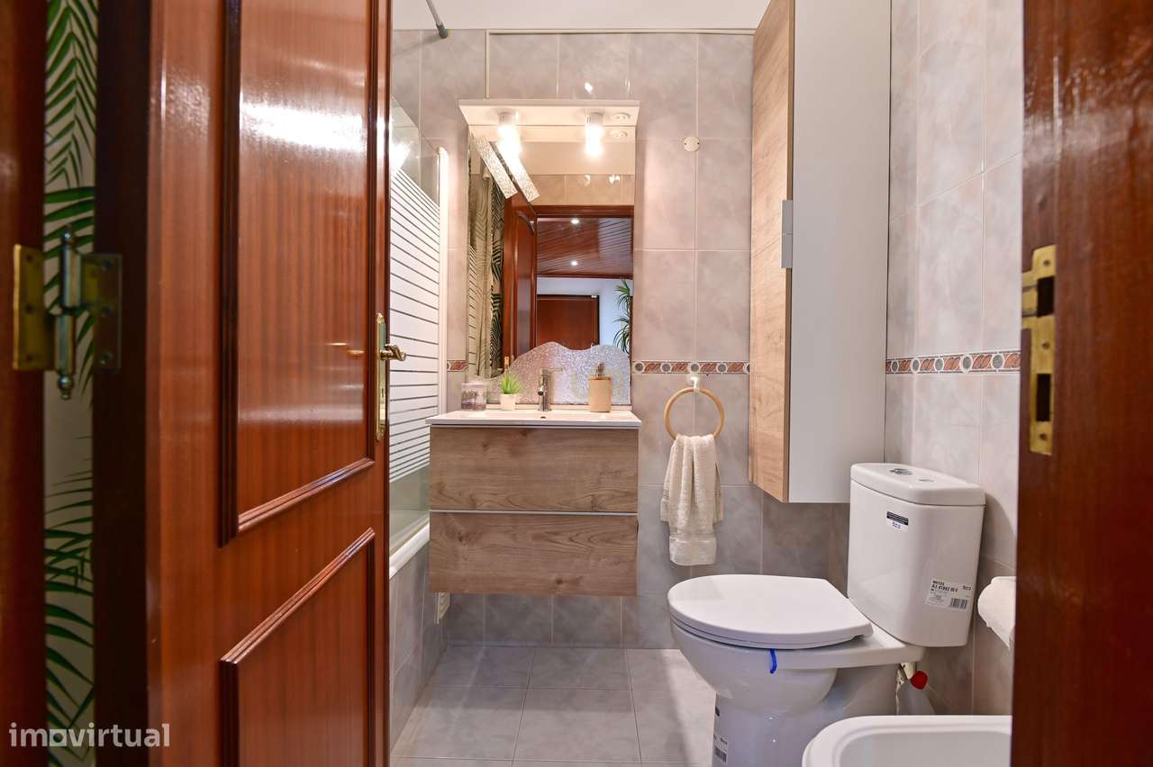 Apartamento T3 Mobilado, em Varge Mondar (Rio de Mouro, Sintra)-15