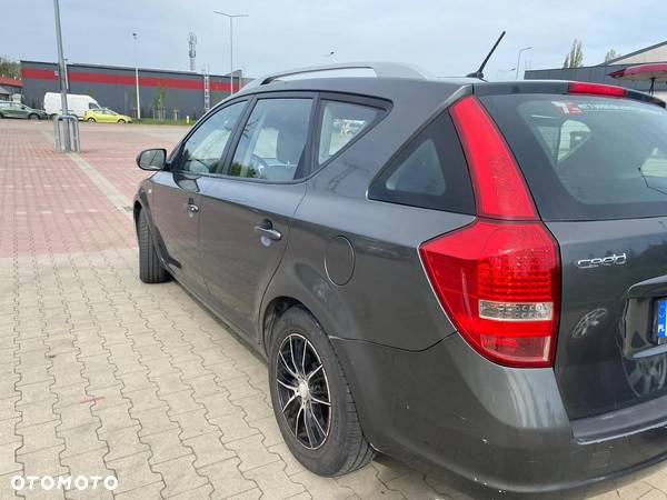 Kia Ceed Cee'd 1.6 Crdi Optimum - 18