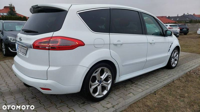 Ford S-Max - 15