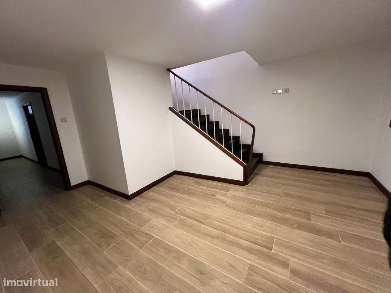 Moradia T4+2  3 Frentes monte dos Burgos-50