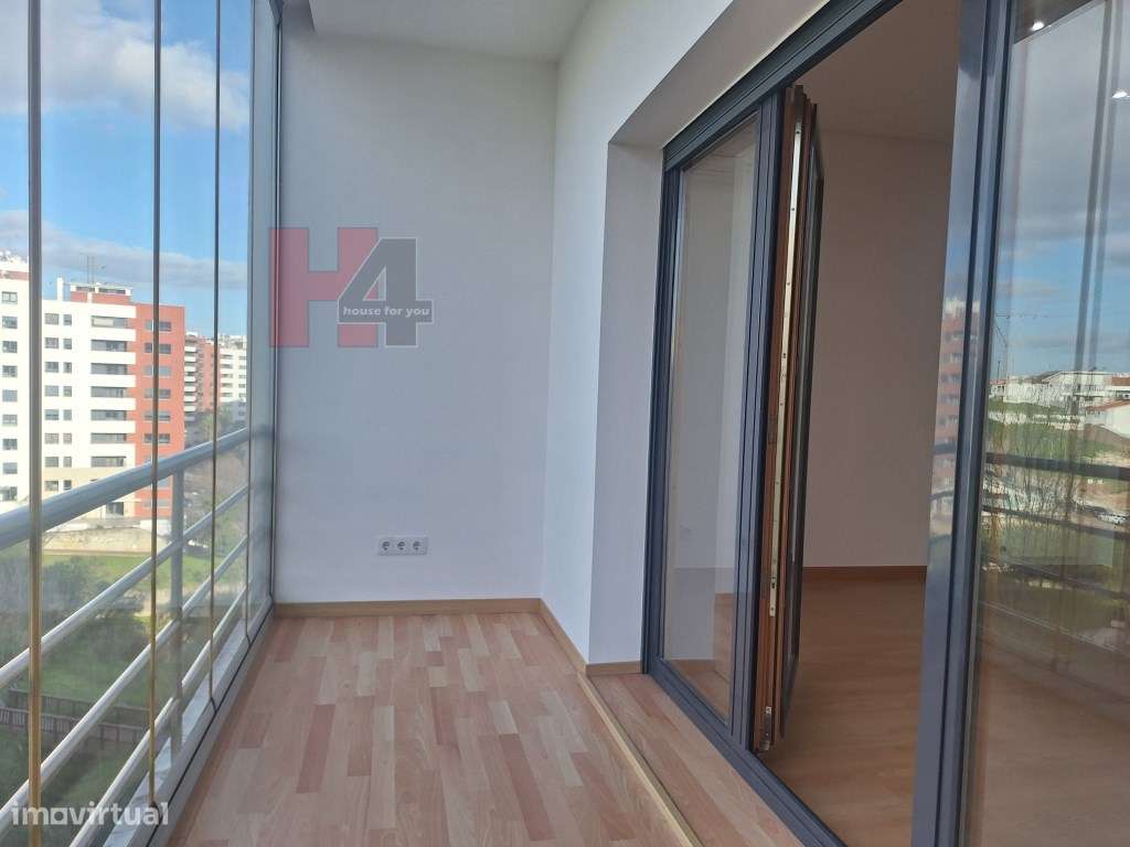Apartamento T3 Colinas Cruzeiro com 150 m² e 4 lugares de parqueamento-18