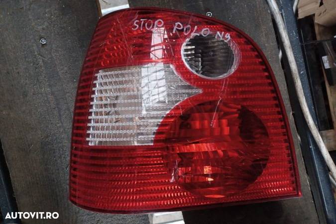 Lampa stop stanga pe aripa Volkswagen VW Polo 4 9N  [din 2001 pana  2005] seria Hatchback 5-usi 1.4 - 1