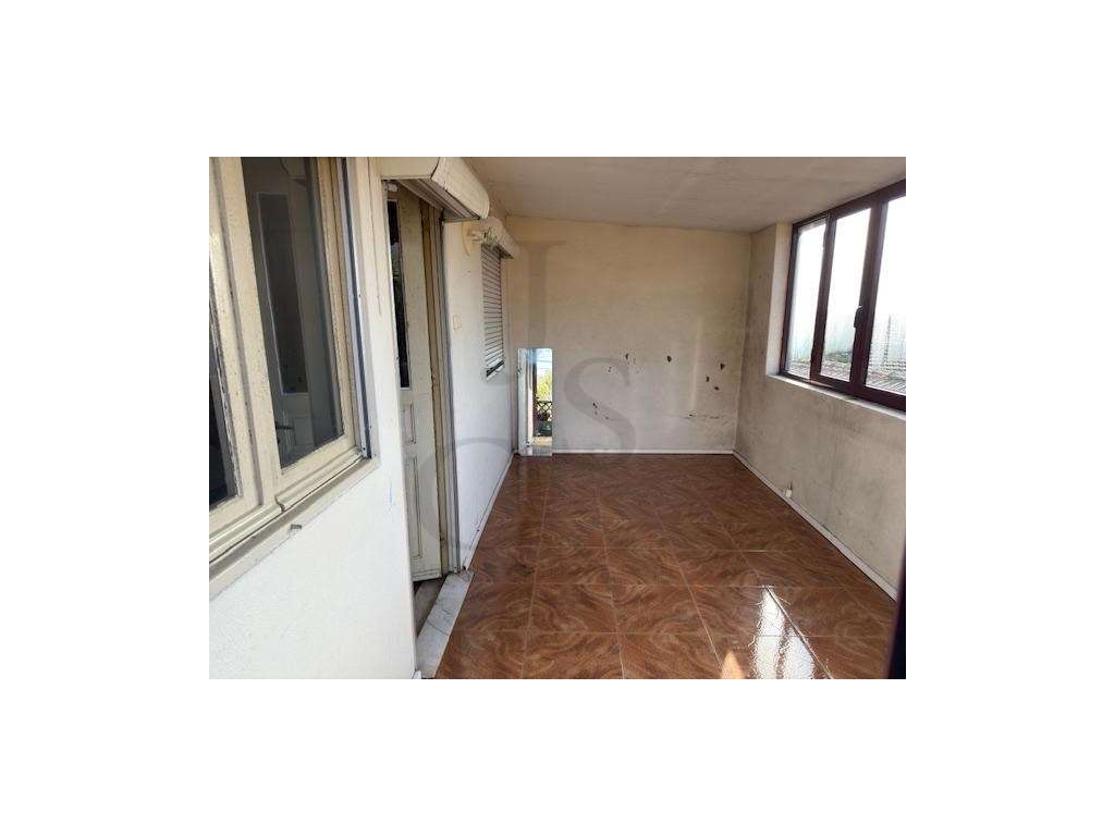 Moradia em Perosinho - Excelente Oportunidade de Investimento-6