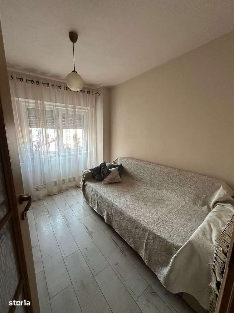 De vanzare 3 camere  mobilat și utilat ultracentral Pret 86.900 e - Imagine principală: 5/10