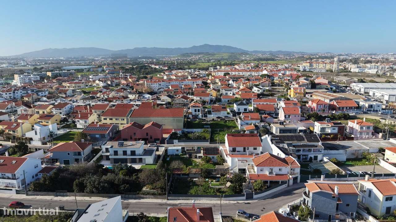 Lote de Terreno para Construção com anexo – São Domingos de Rana (Abób-10