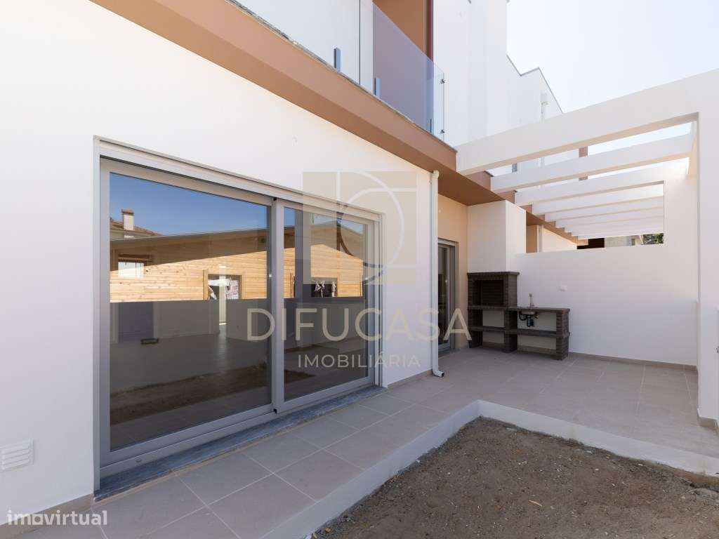 Moradia T3 localizada em Pinhal do General-32
