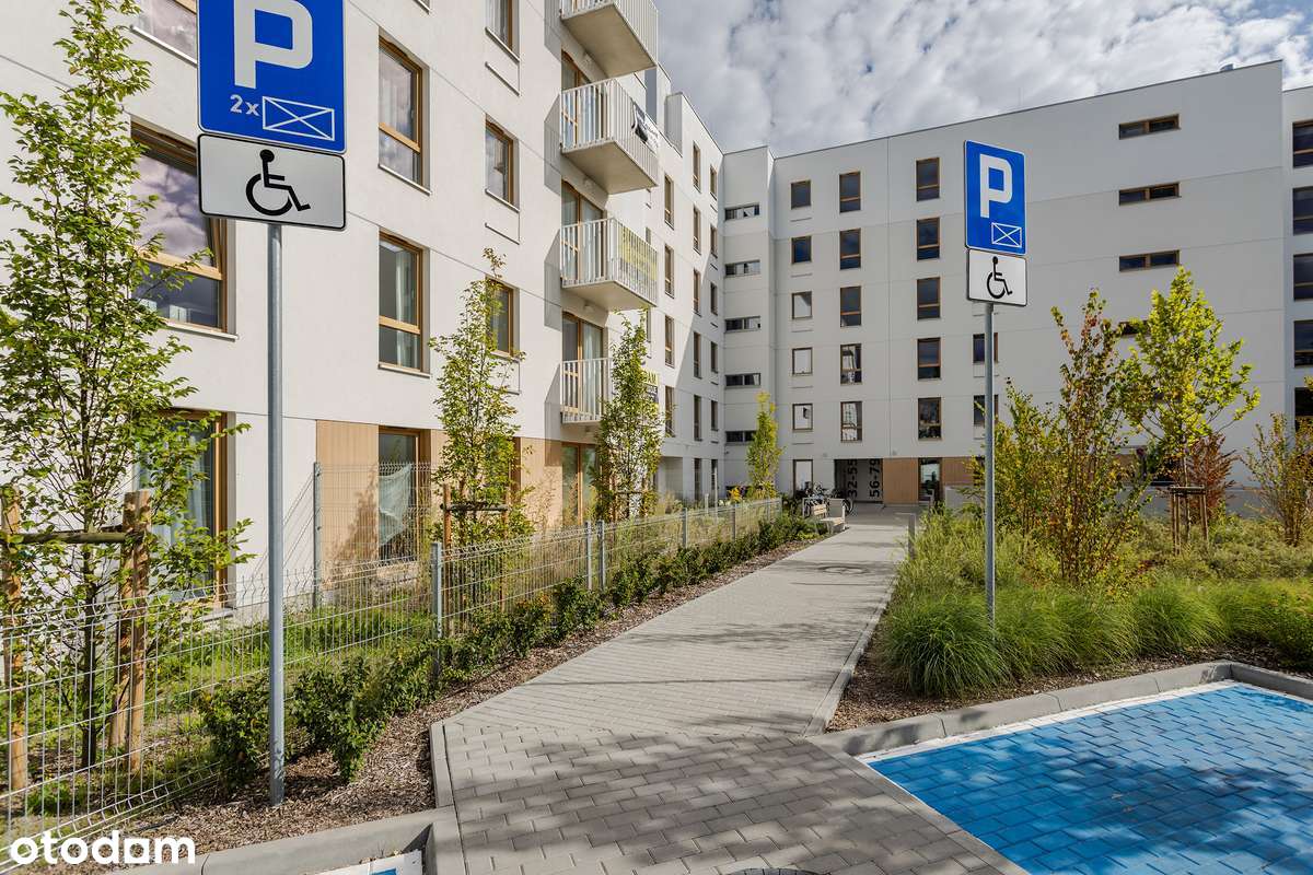 Nowocześnie urządzone mieszkanie z prywatnym ogródkiem | brak PCC