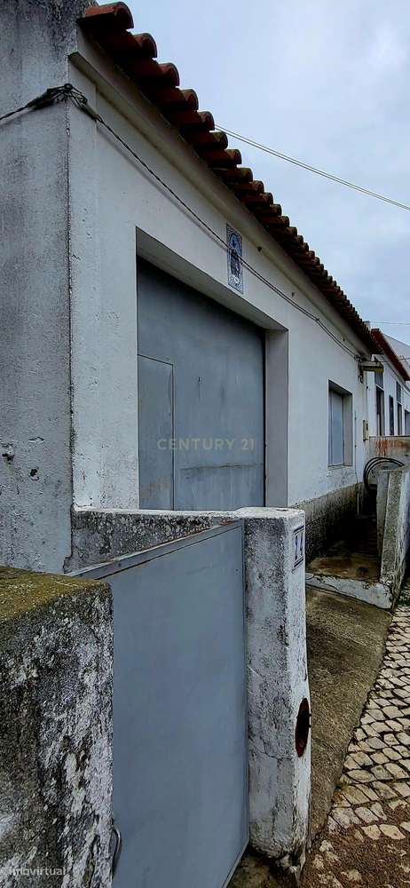 Terreno 198.90m2 com Armazém edificado - Grande imagem: 3/4