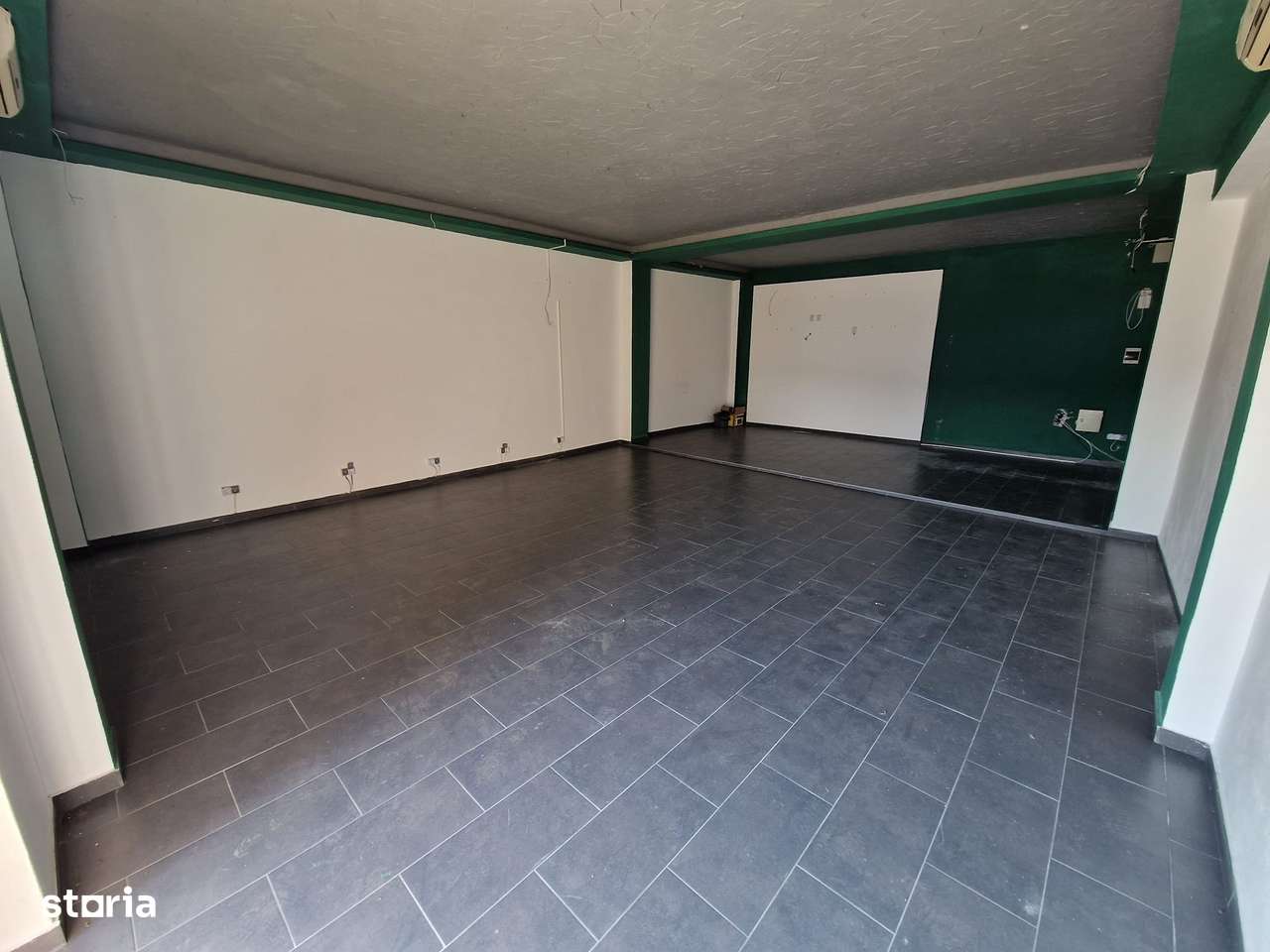 Spațiu comercial de închiriat în comuna Ciofrângeni, județ Argeș. - Imagine principală: 4/14