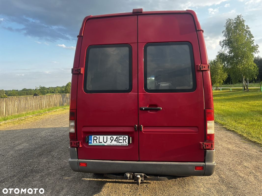 Mercedes-Benz Sprinter - 5