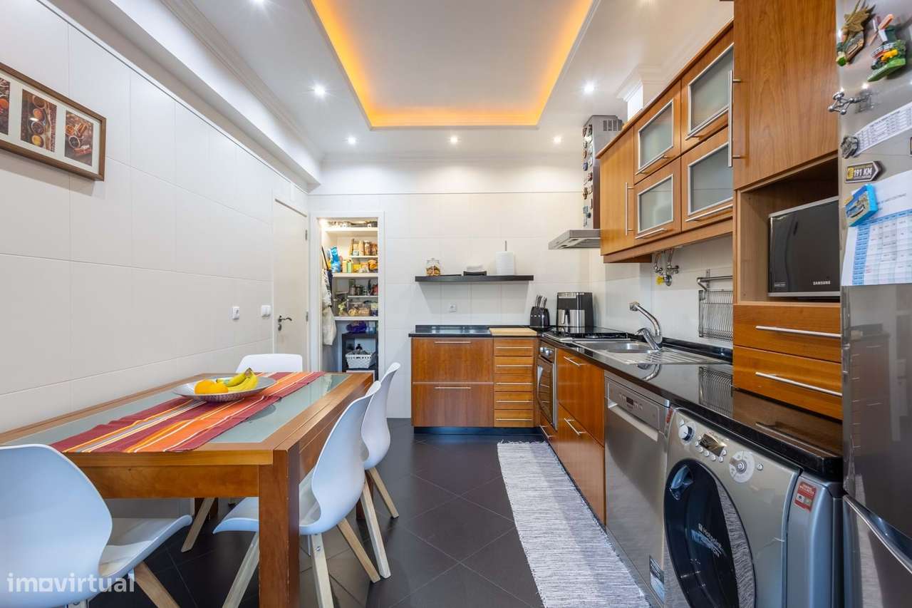 T3 Totalmente Remodelado no Bom Sucesso – Alverca do Ribatejo-5