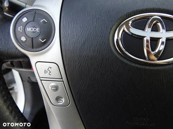 Toyota Prius+ (Hybrid) Comfort - 19