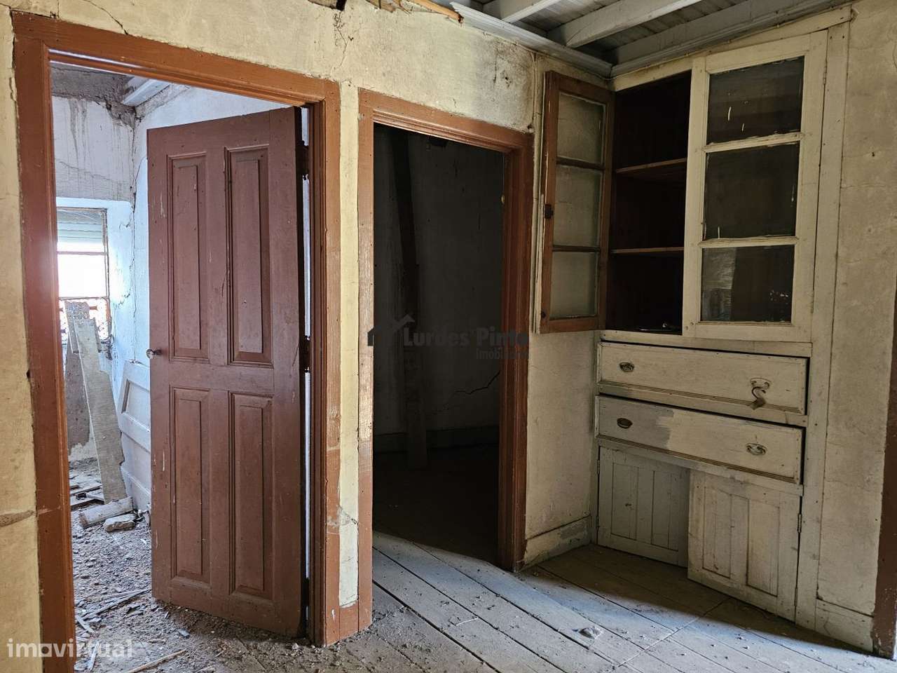 Moradia em pedra - Grande imagem: 3/12