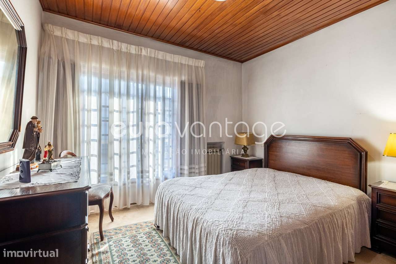 MORADIA T8 NO CENTRO DE LEIRIA-33