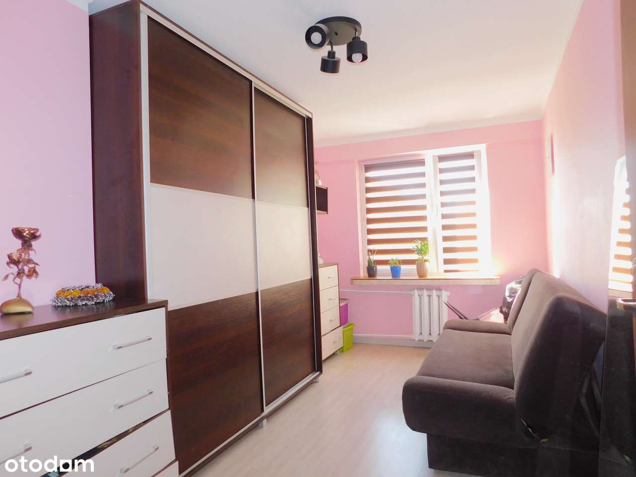 Trzypokojowe  Mieszkanie z Dużym Balkonem.-4