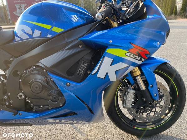 Suzuki GSX-R - 12