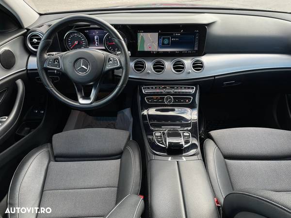 Mercedes-Benz E 220 d 4Matic 9G-TRONIC - 11