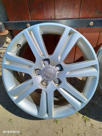 Felgi Audi A4 B8 7,5X17 ET-45 - 2