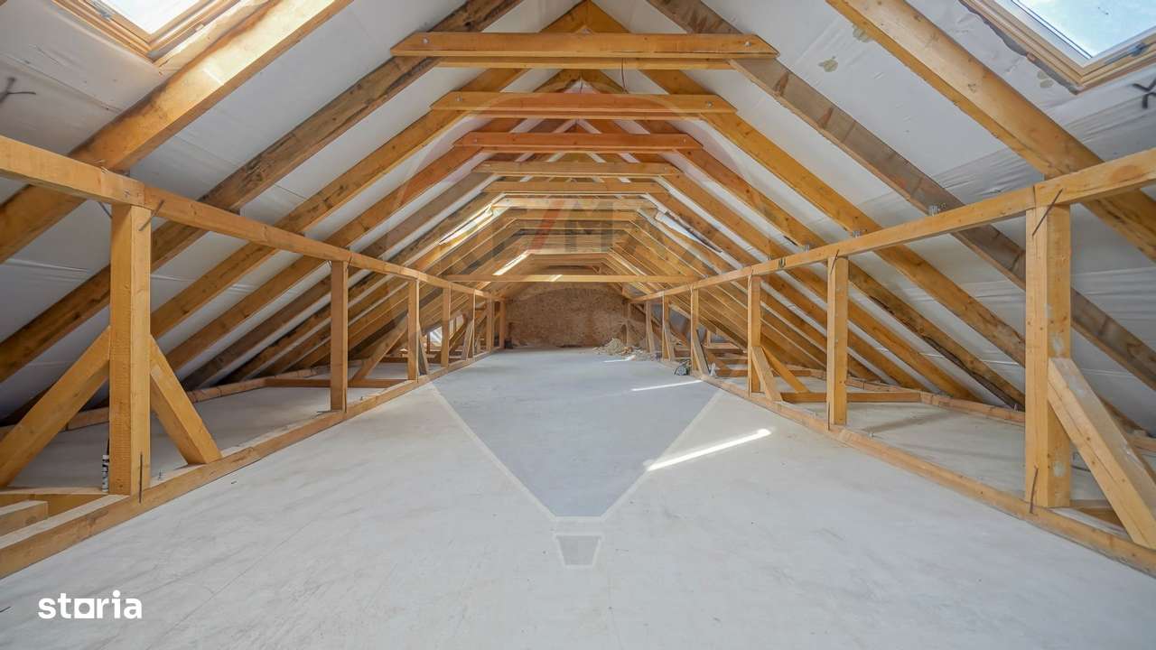 COMISION 0 | Hala moderna si incalzita | curte betonata | 2 niveluri | - Imagine principală: 4/9