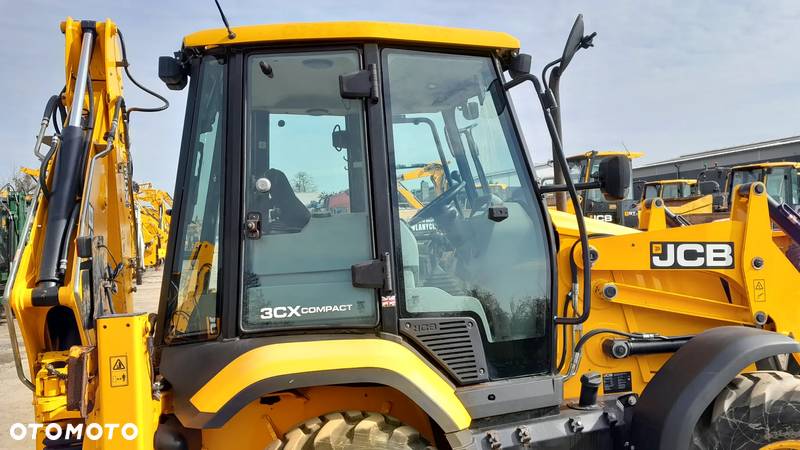 JCB 3CX COMPACT 2016R SUPER - 9