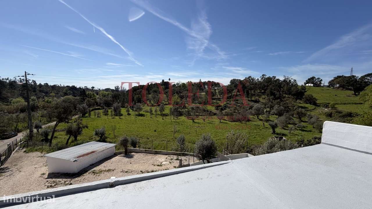 Quintinha em Tomar com 2 casas-35