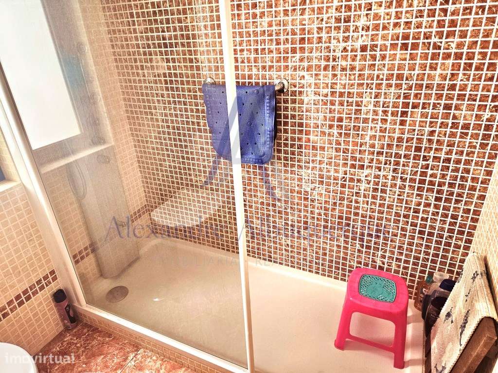 Excelente apartamento T1 à venda - Apenas 30 metros da praia!-10