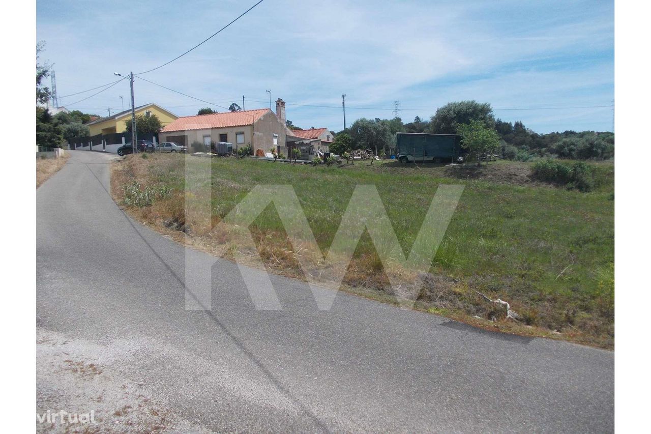 Terreno Rústico em Tomar com 3820 m2  (em zona urbanizável de acordo c