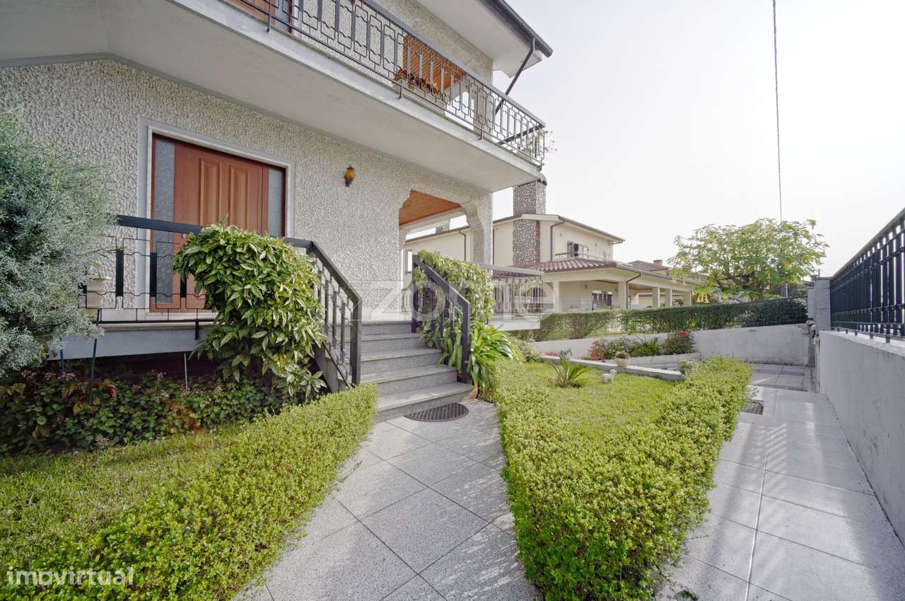 Moradia individual T5, em Areal de Cima, Braga - Grande imagem: 5/60