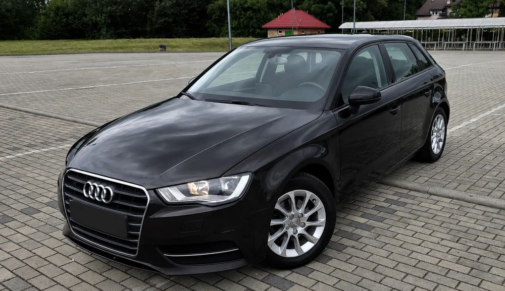 Audi A3 8V (2012-) 2.0 TDI S line Sportpaket 2013