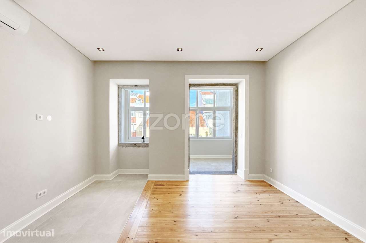Apartamento T3 Remodelado Na Avenida Almirante Reis Lisboa
