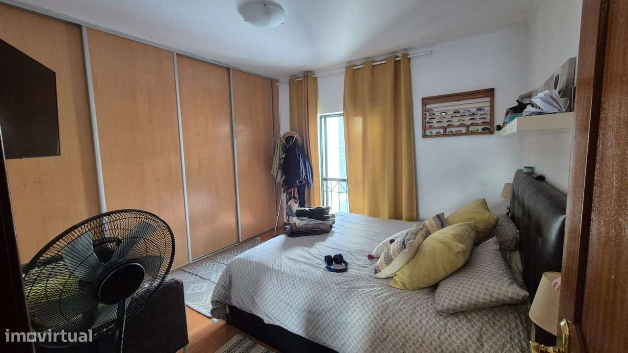 Apartamento T2 no centro do Montijo-13