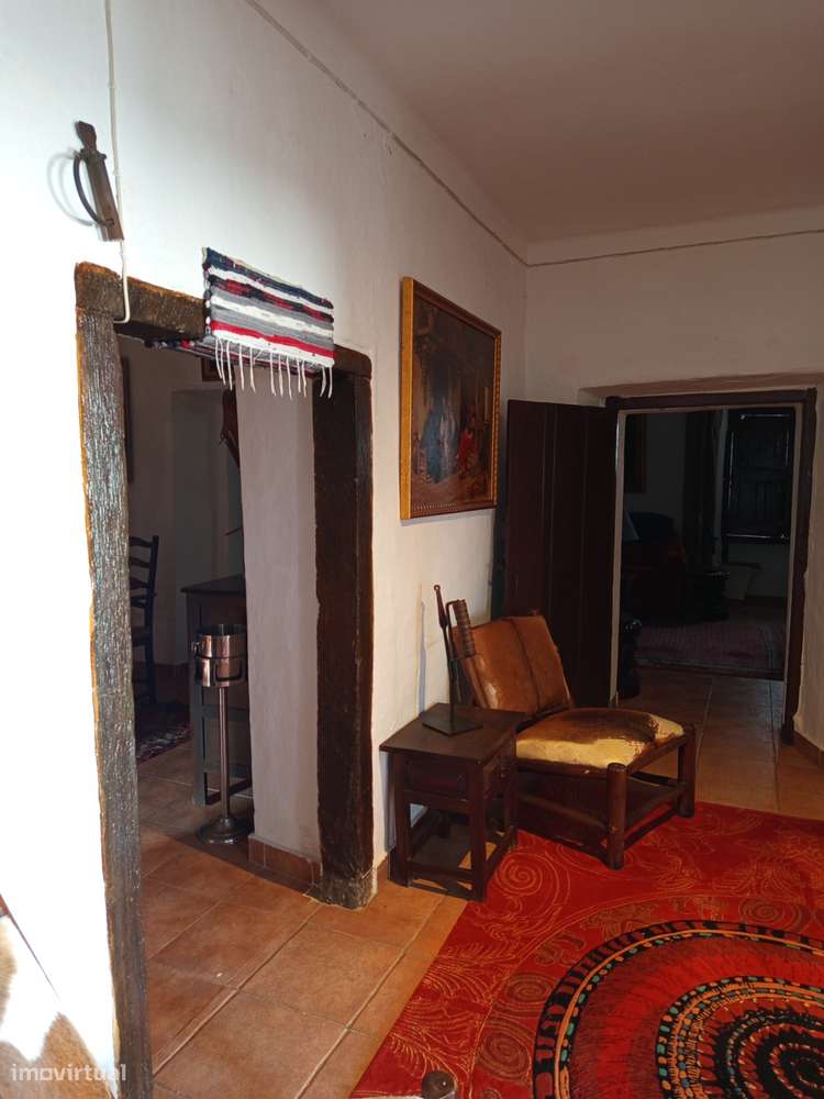 Casa antiga em Mourão recuperada-16
