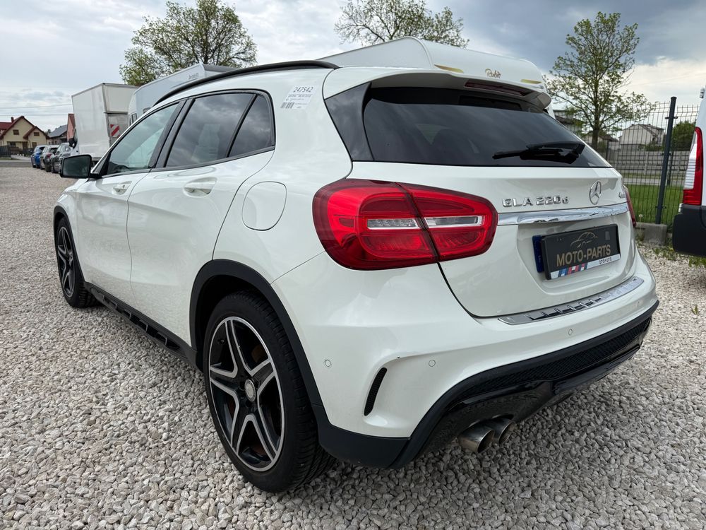 Mercedes-Benz GLA 2016
