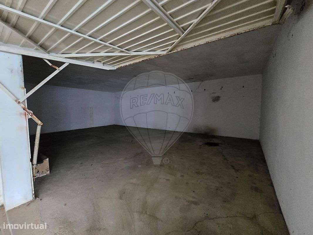 Garagem  para venda - Grande imagem: 2/15