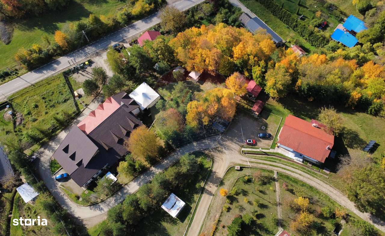 Complex turistic de vânzare în Slănic Moldova-7