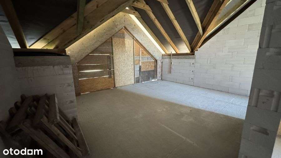 Spokojna okolica duży dom do własnej aranżacji-14