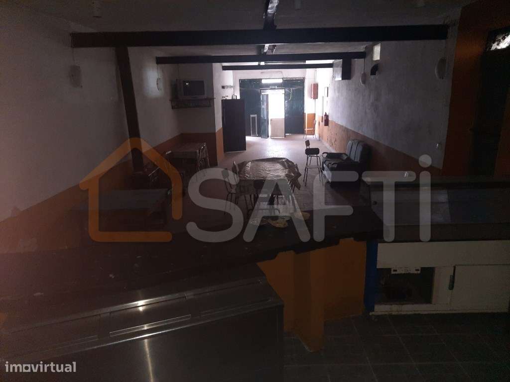 Moradia para Habitação e Negócio - Grande imagem: 4/17