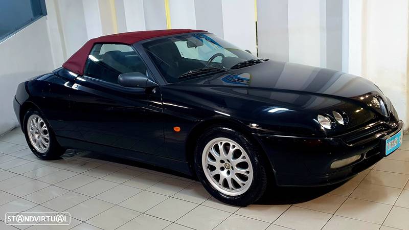 Alfa Romeo Spider 2.0 TS - 2