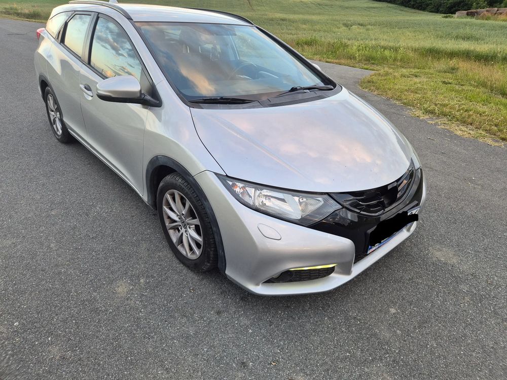 Honda Civic IX (2011-2017) 1.6 i-DTEC Lifestyle Black Edition 2014