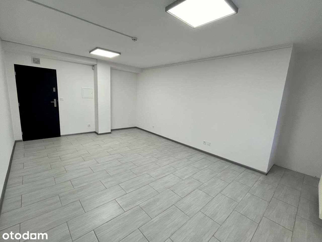 Lokal Biurowo Usługowy 30m2  Zgierz  Witkacego centrum Os. 650 Lecia - Pełny obrazek: 3/6