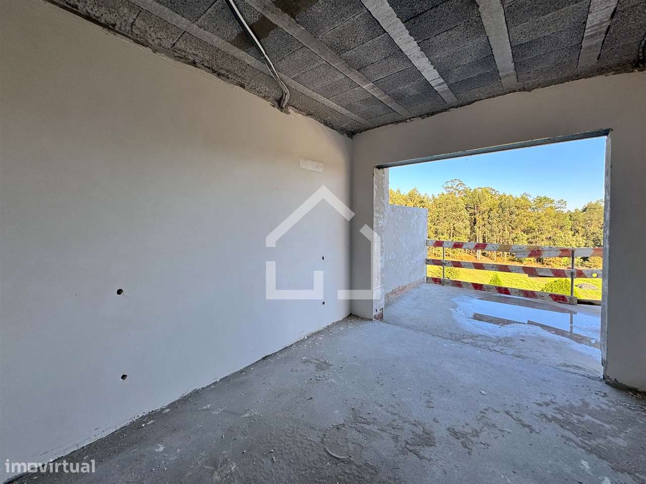 T2 com Terraço NOVO - Argoncilhe-8