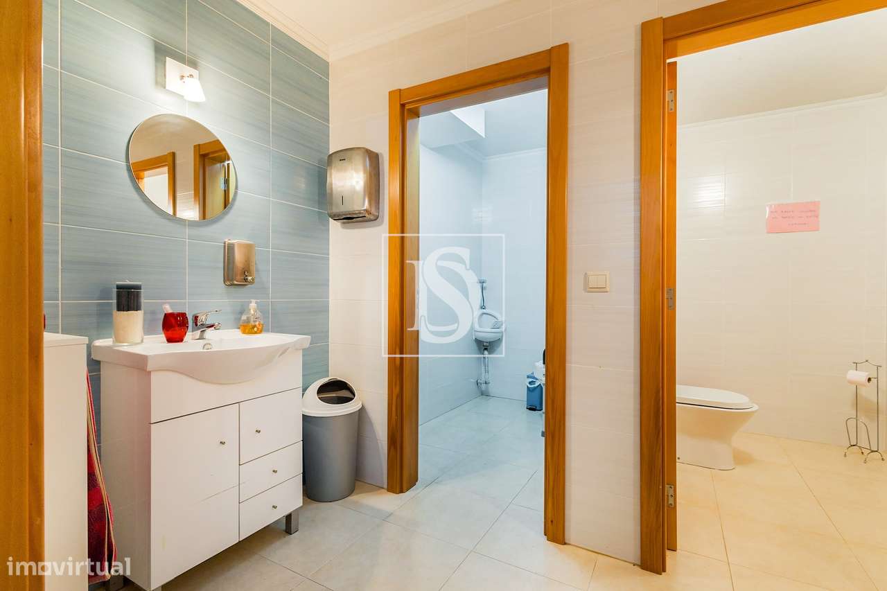 Quinta de Charme em Palmela com Moradia T6, Piscina e Vinha-22