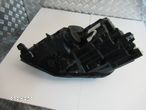 Lampa prawa przednia Vw Caddy IV 2K1 - 8