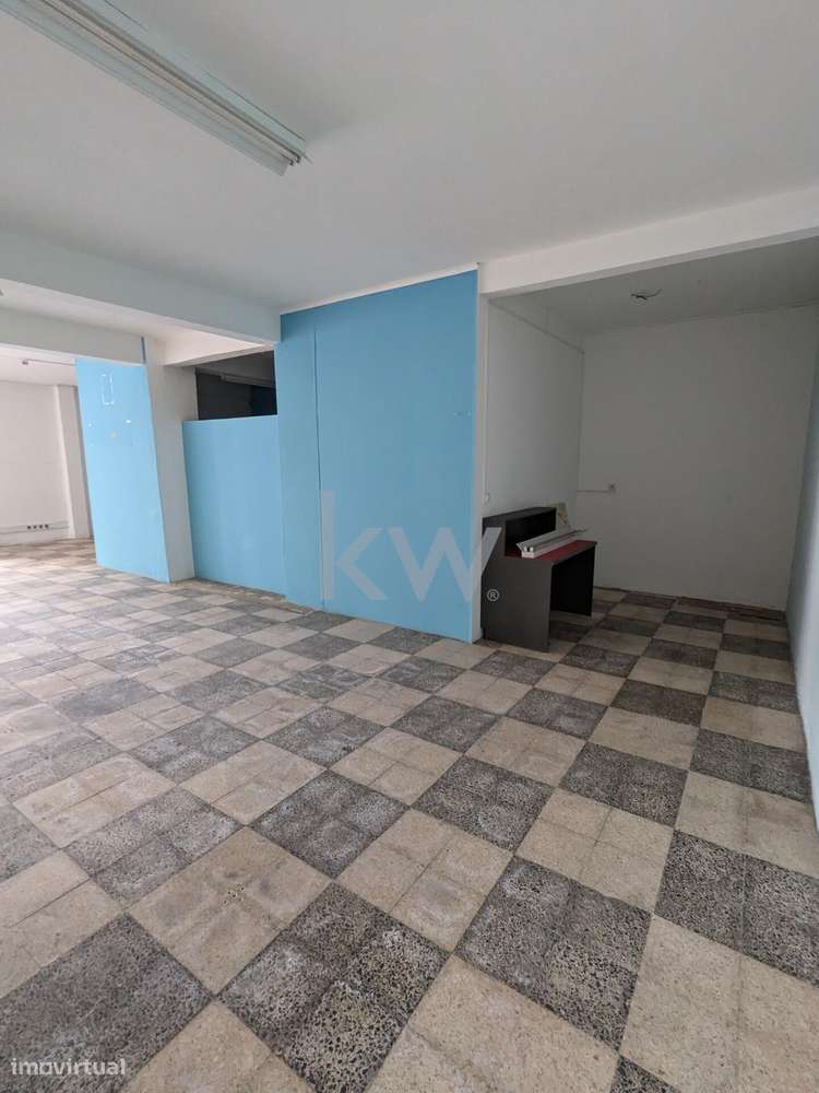 Armazém com 92 m2 em Amora – Espaço Versátil e Bem Localizado - Grande imagem: 5/6