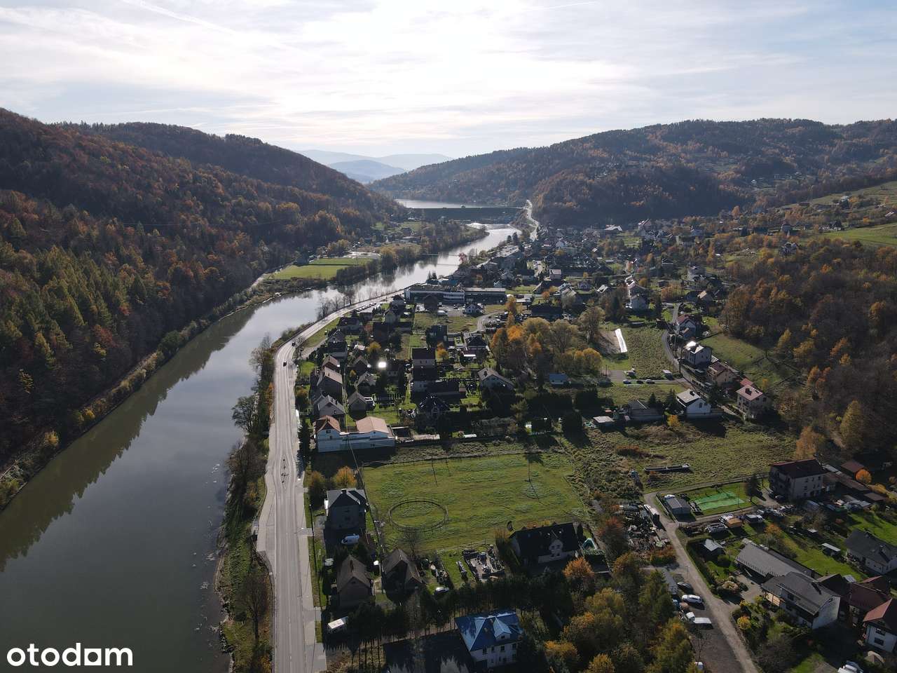 Na sprzedaż działka z rozpoczętą budową przy Jeziorze M. w Czernichów.-2