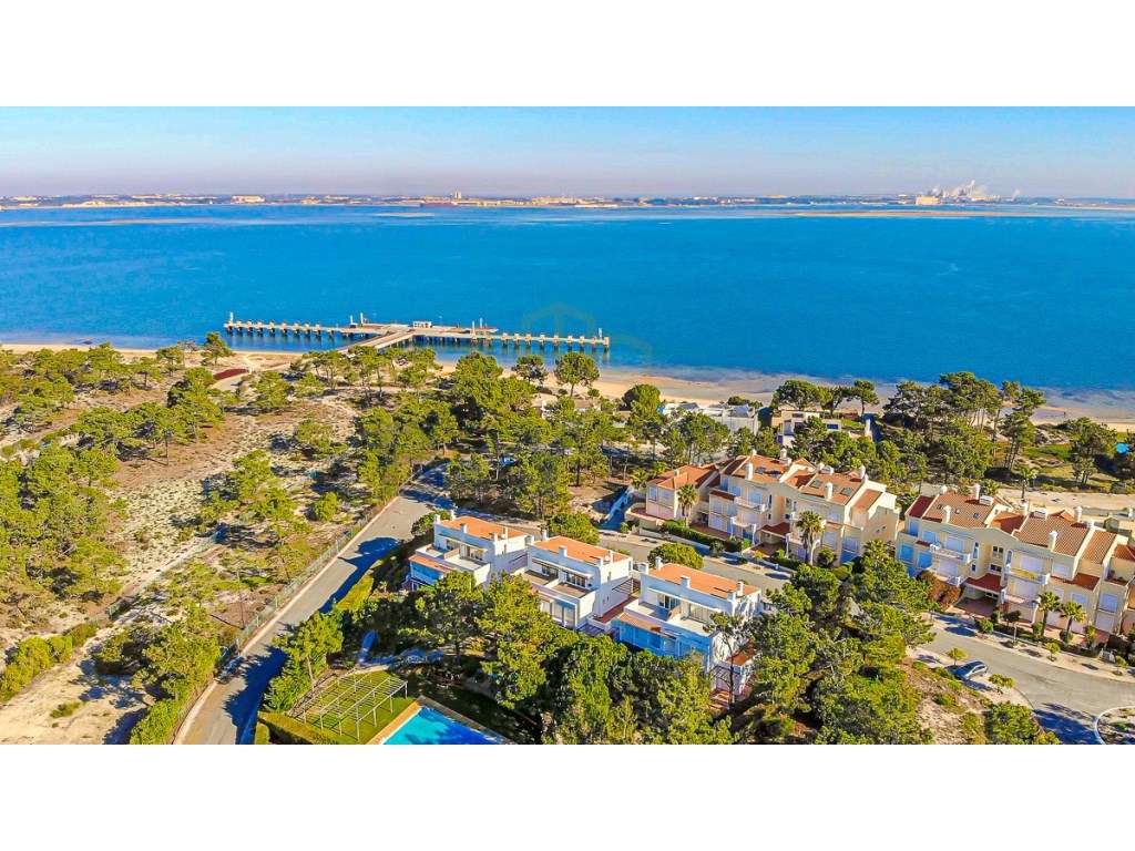 Moradia T4 de Luxo em Soltroia - Grândola-20