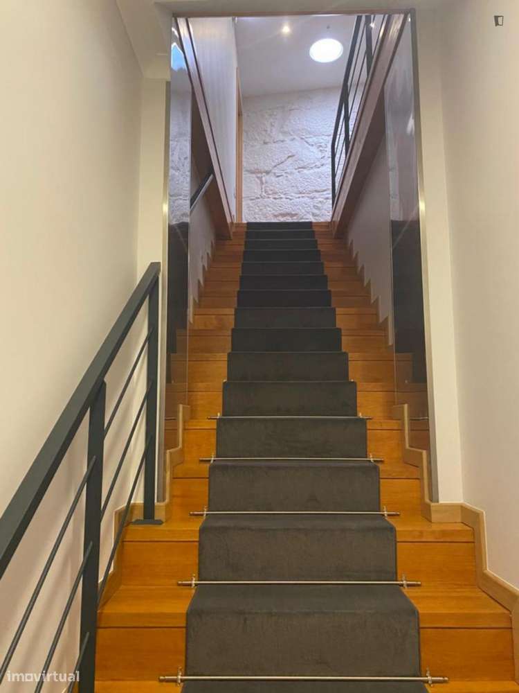 Quarto - localizado em Vila nova de gaia - Grande imagem: 5/10