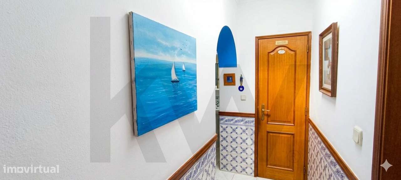 Apartamento T2 na Encosta do Sol – Luminosidade, Arrumação e Potencial-8