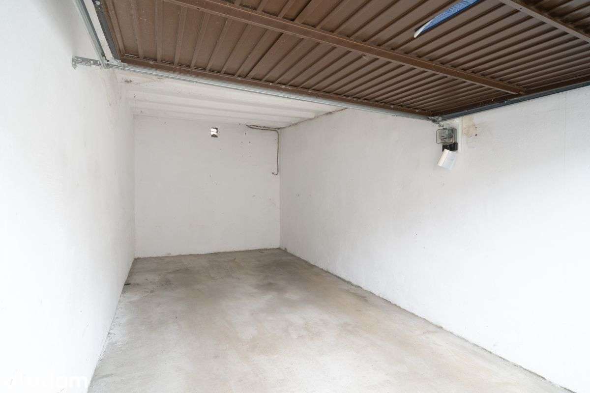 Na sprzedaż garaż w centrum miasta  ul. Długa-8