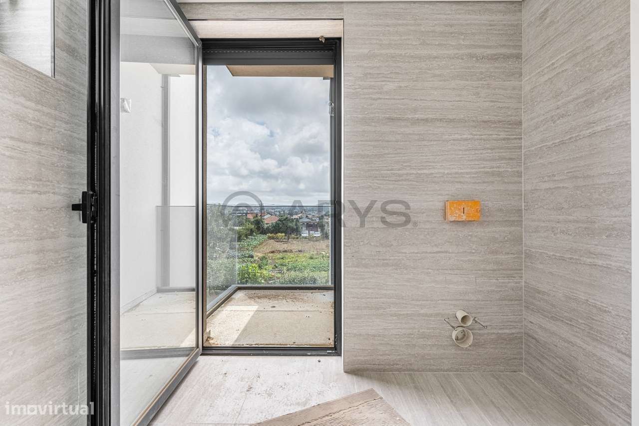 APARTAMENTO T1 NOVO-10